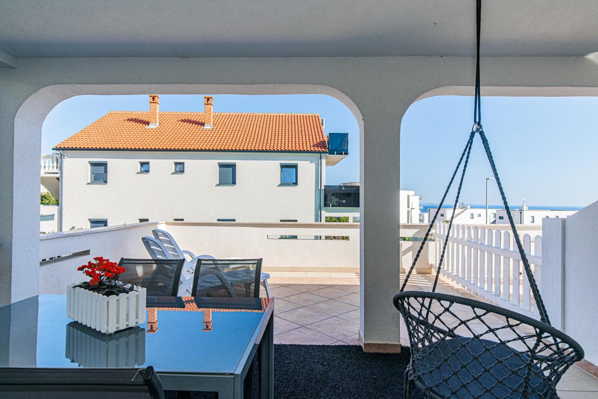 Apartment House Lijan Krk Town Eksteriør bilde